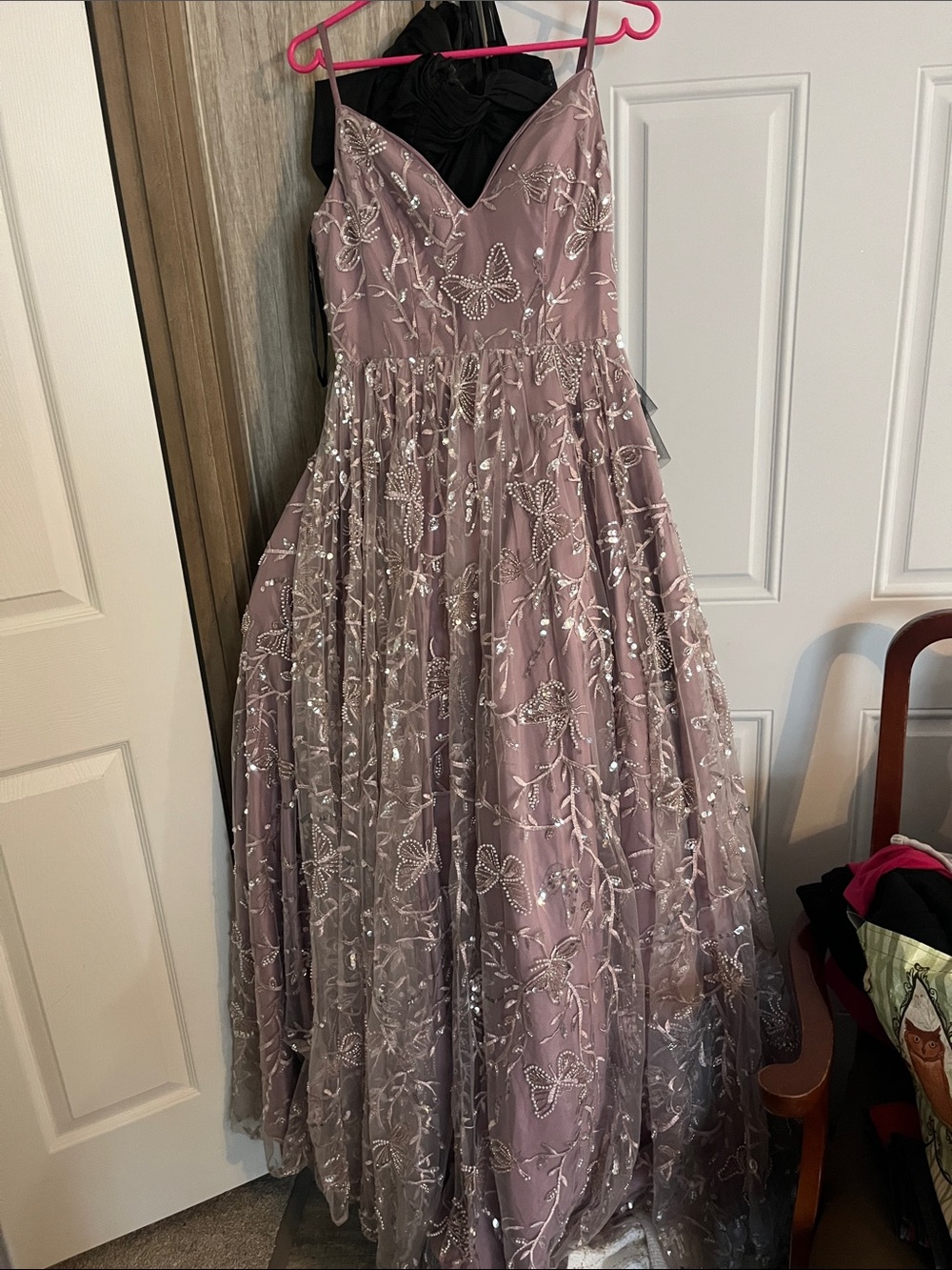 Spaghetti-Strap Sequined Butterfly Formal Dress - Mauve Pink
